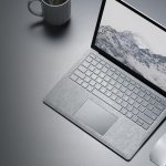 Surface Laptop: el nuevo portátil de Microsoft no sólo compite con los Chromebook, también con los Macbook