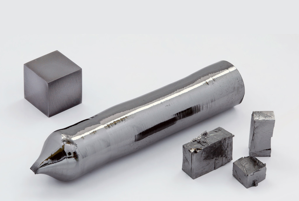 Sin el coltán nuestros móviles no serían tal y como son: qué es y para qué sirve el mineral más codiciado por las tecnológicas 