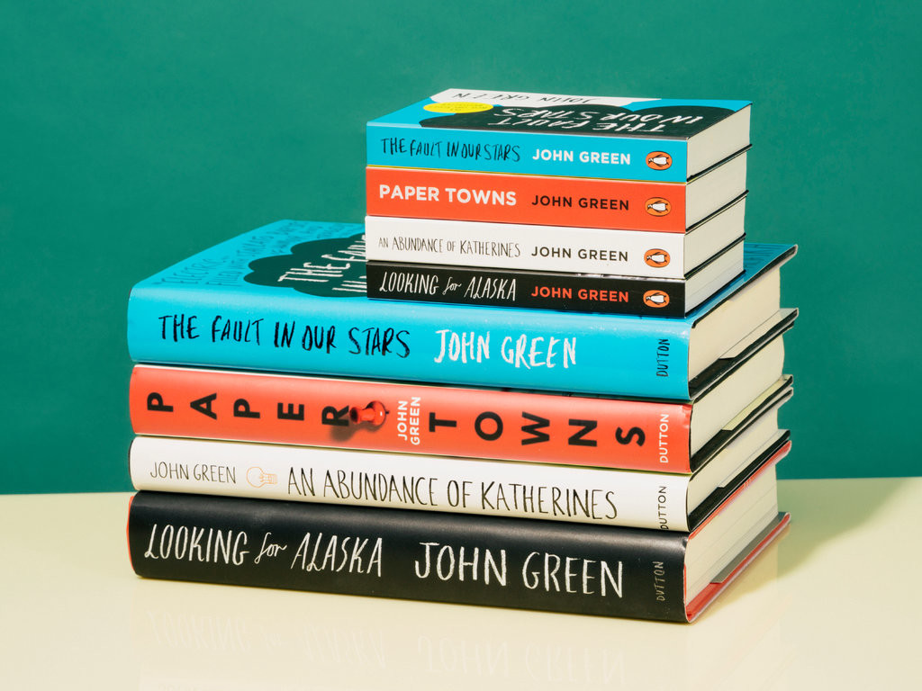 Atento a los libros en formato mini: tienen el tamaño de tu móvil y leerlos es más cómodo que nunca