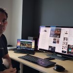 El equipo de Javier Pastor: ordenador, smartphone y más