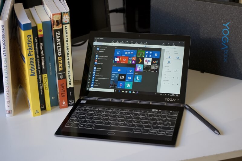 Lenovo Yoga Book C930, análisis: vivir con un dispositivo del futuro es excitante pero también agotador