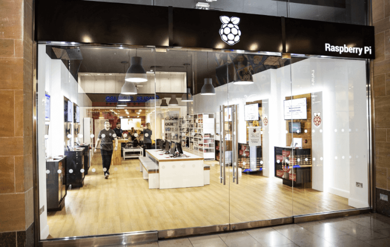 La primera tienda física de Raspberry Pi abre sus puertas para llegar a ese público al que no pueden llegar online