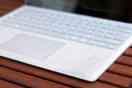 Surface Laptop 2 5