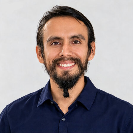 Gustavo Azañero